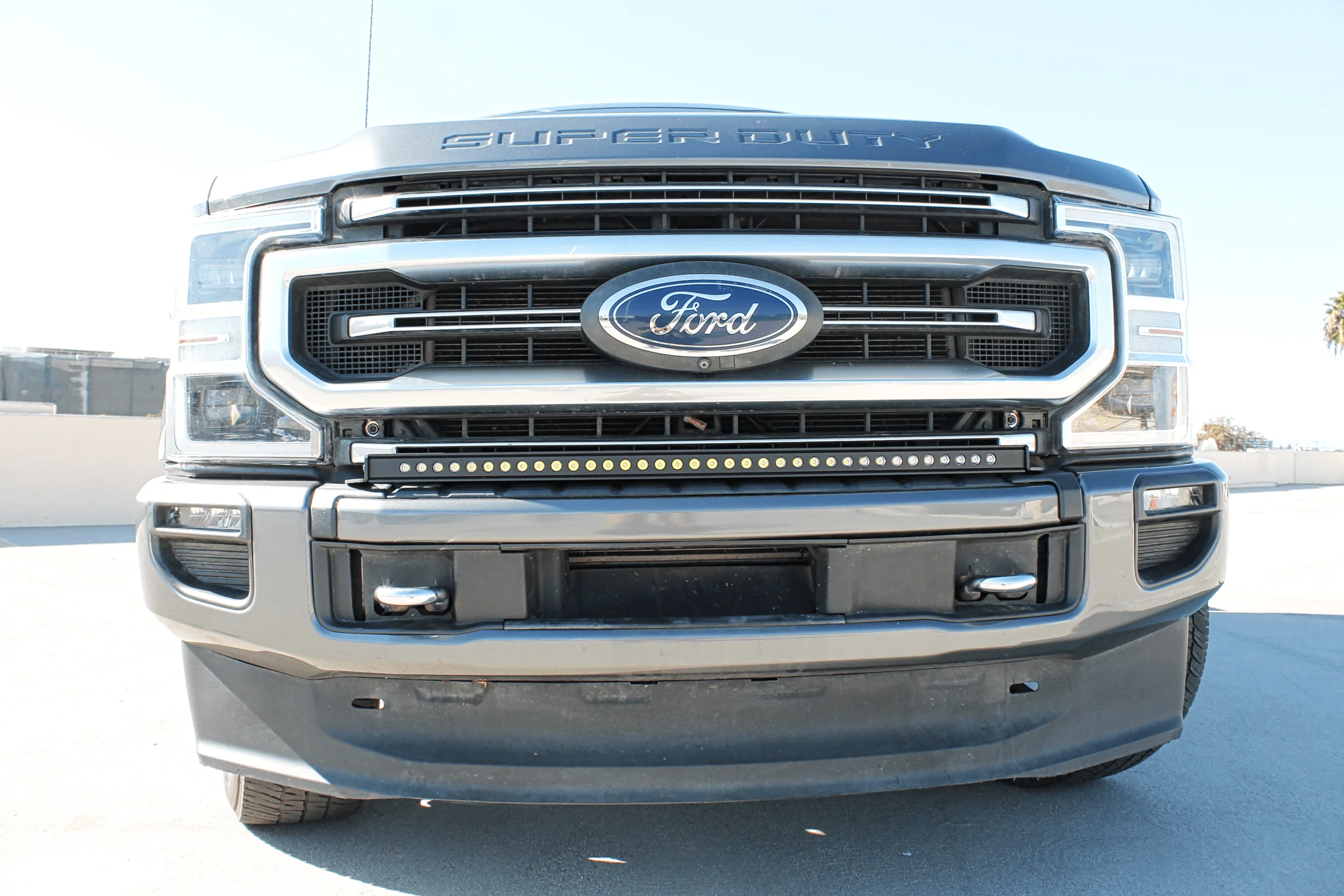 2020-22 Ford Super Duty F250/F350/F450 40in Light Bar SLIM - Image 4