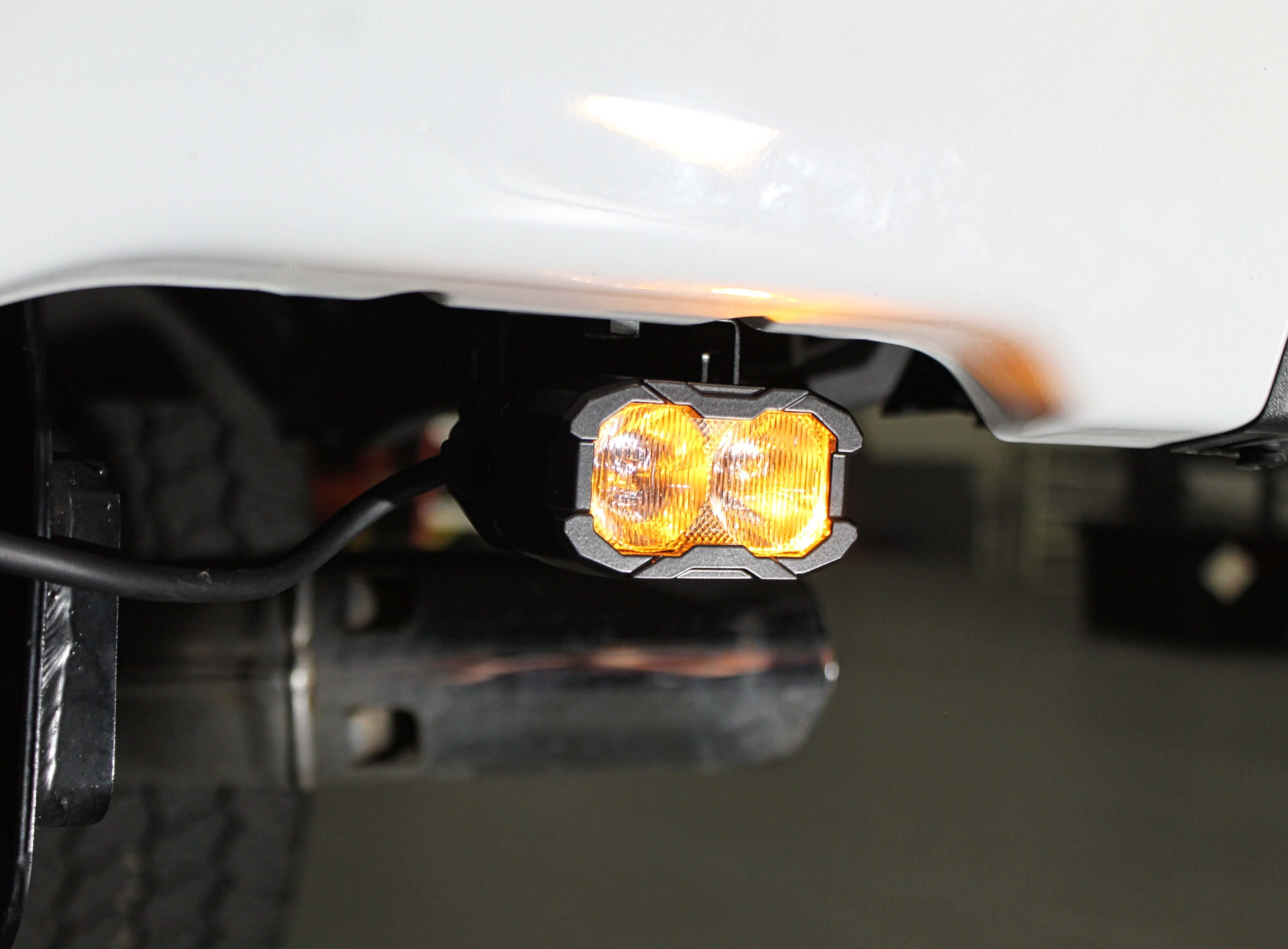 2020-22 Ford Super Duty F250 F350 F450 Reverse Light - Image 4
