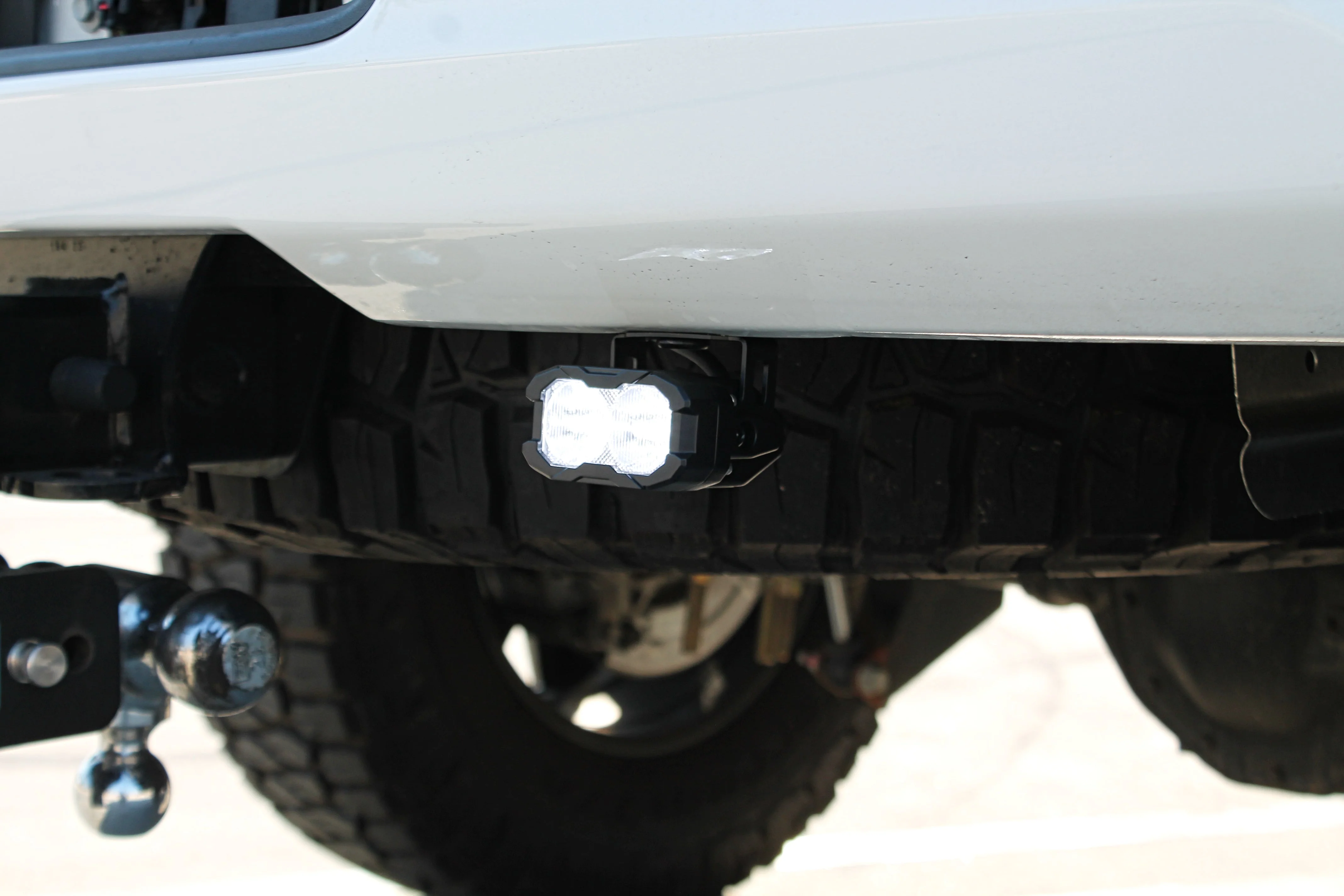 2020+ GMC Sierra 2500/3500 HD Reverse Light - Image 2