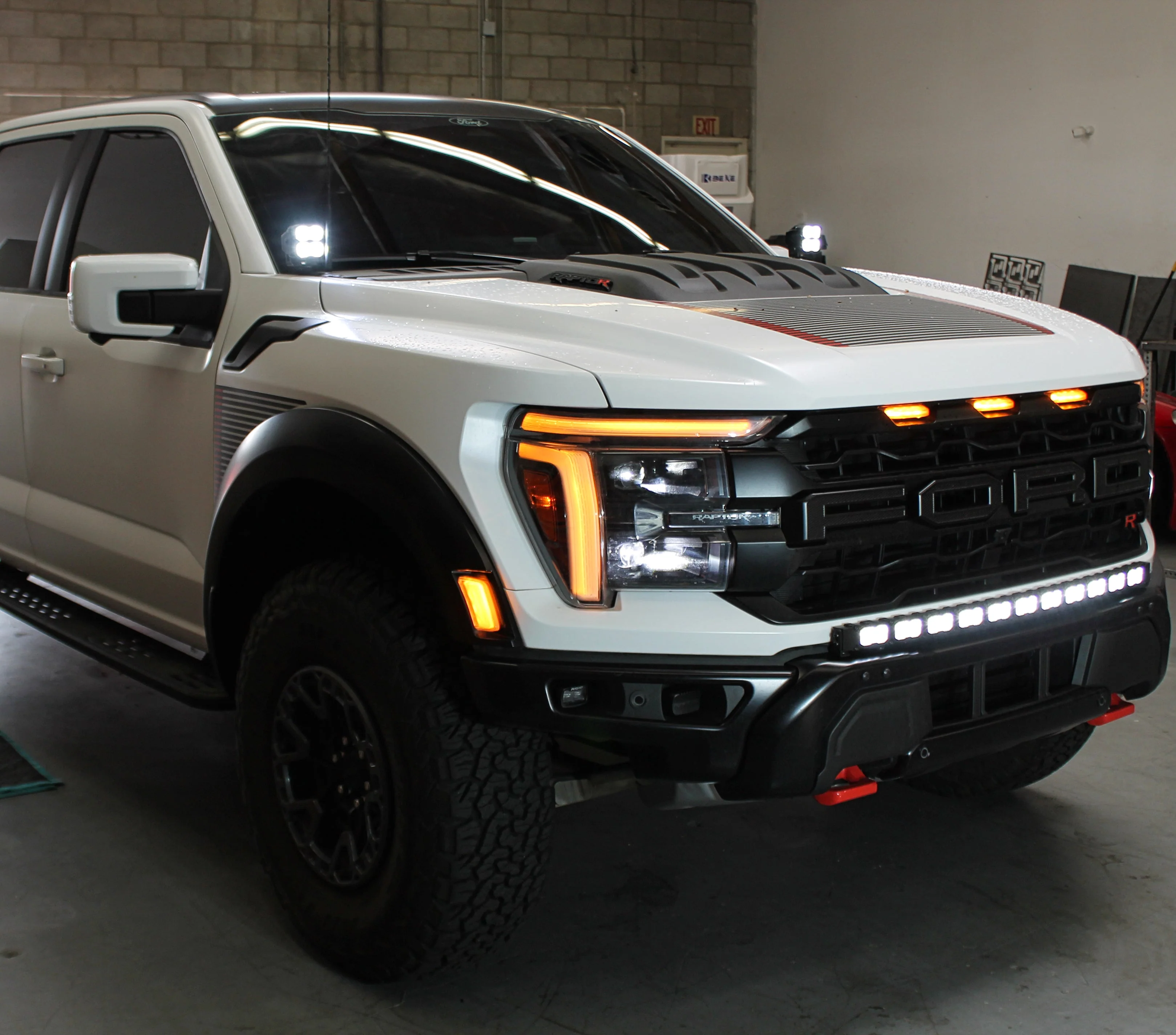 2024+ Ford F150 Raptor Gen 3 Refresh Modular Bumper 40in Light Bar PRO - Image 12