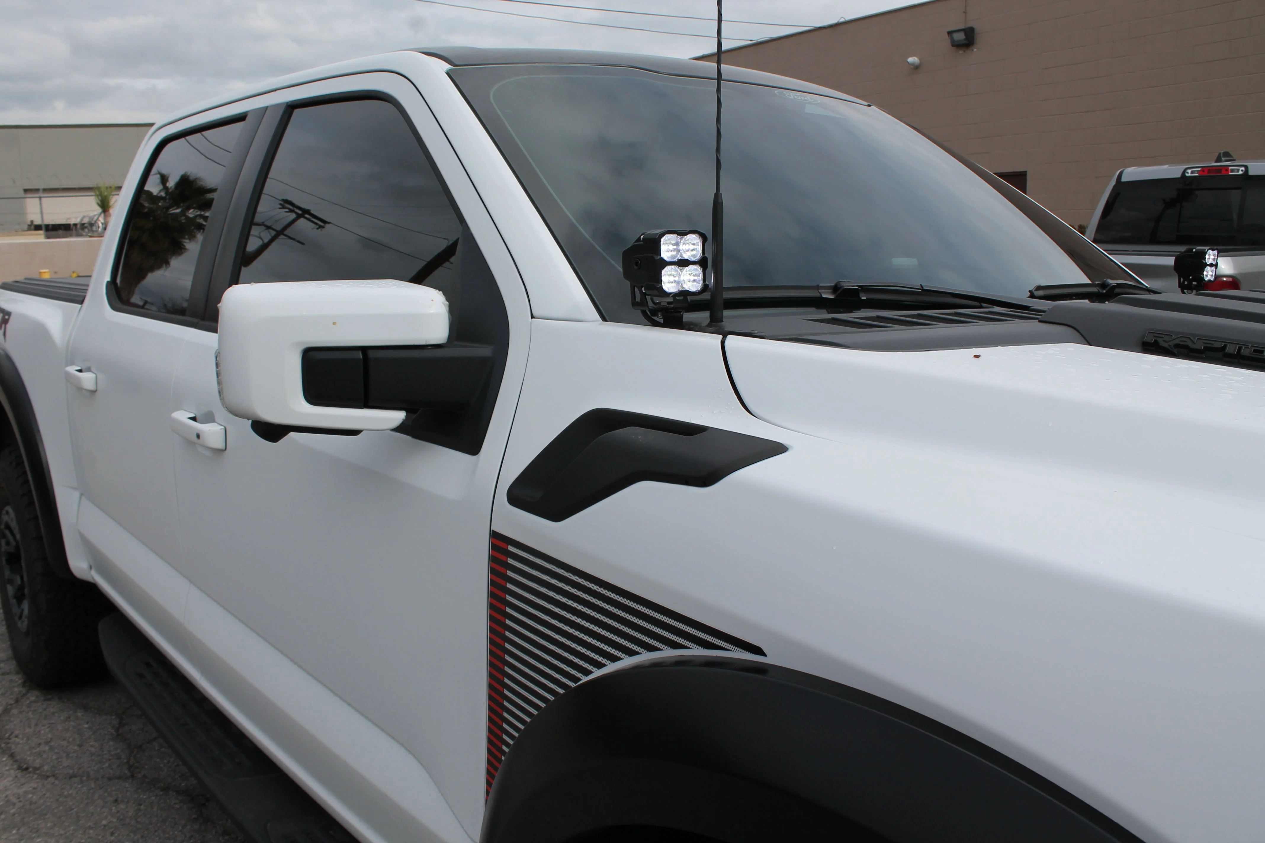 2024+ Ford Raptor Gen 3 Refresh Ditch Lights PRO - Image 13
