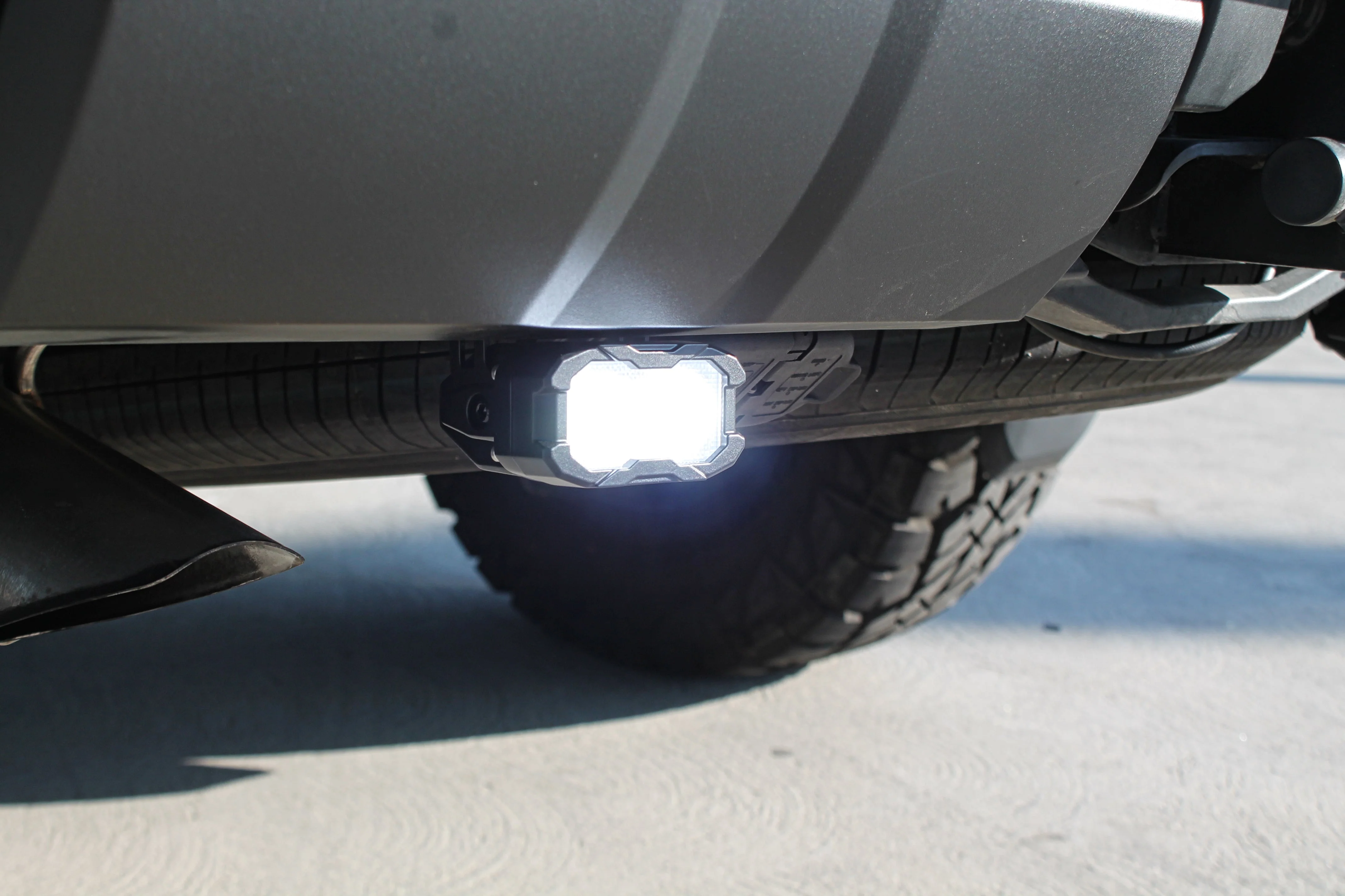 2024+ Toyota Land Cruiser Reverse Light - Image 4