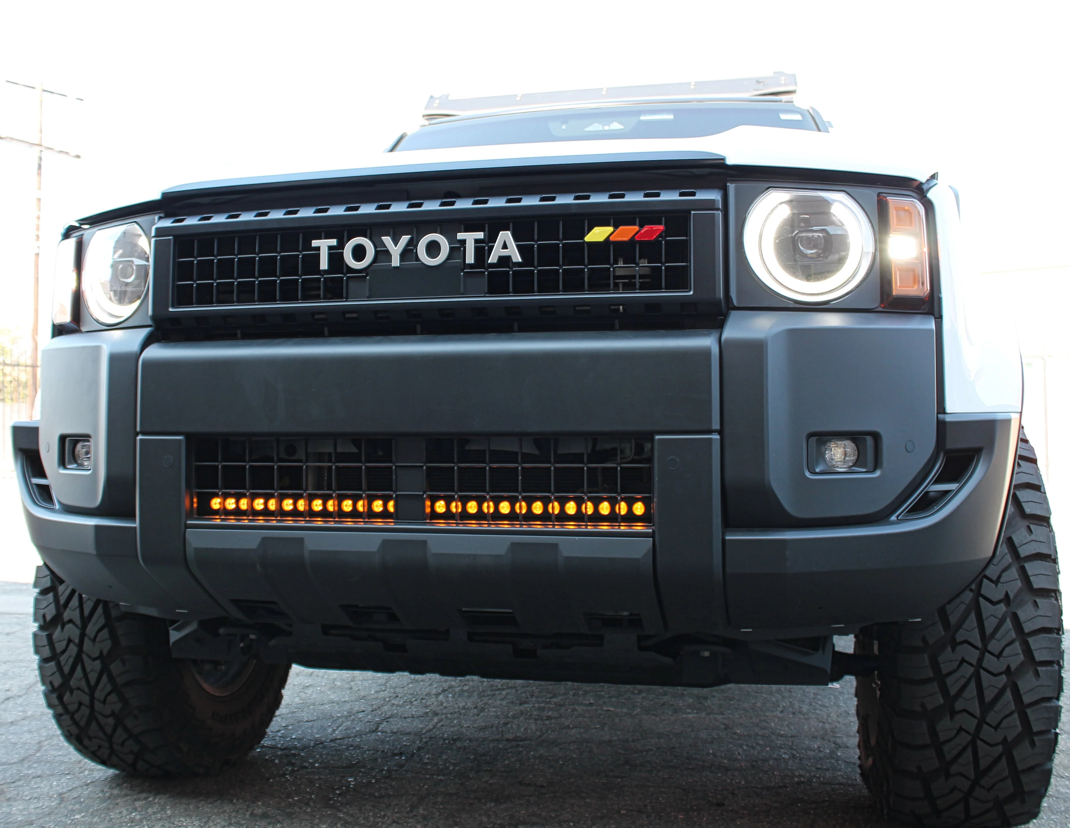 2024+ Toyota Land Cruiser Single 30in Light Bar SLIM - Image 4
