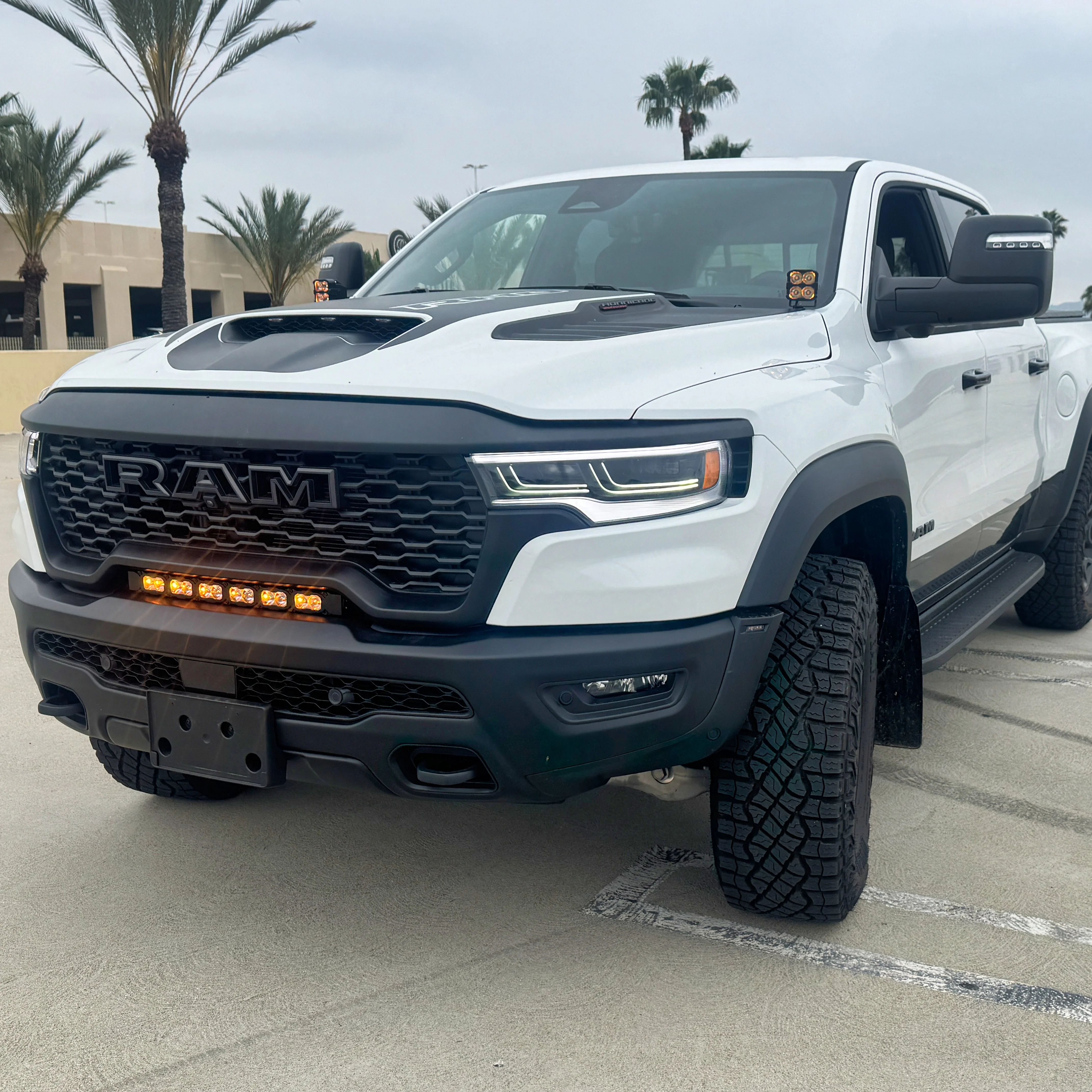 2025+ RAM 1500 RHO 23in Light Bar PRO - Image 6