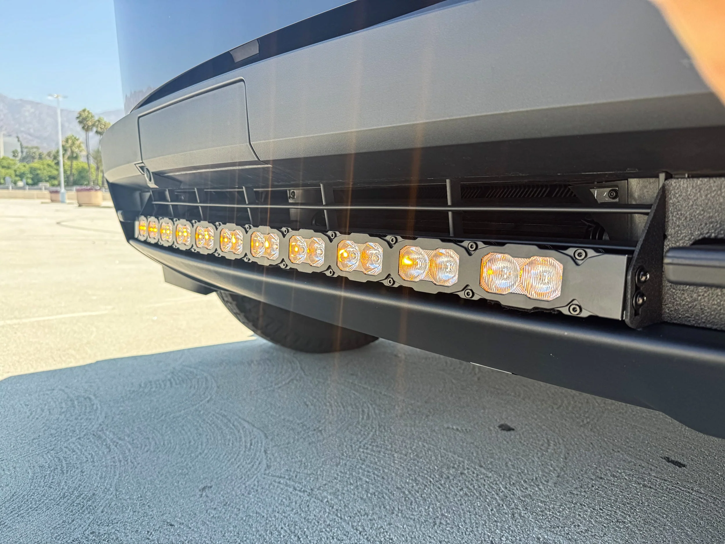 Tesla Cybertruck 40in Light Bar - PRO - Image 6